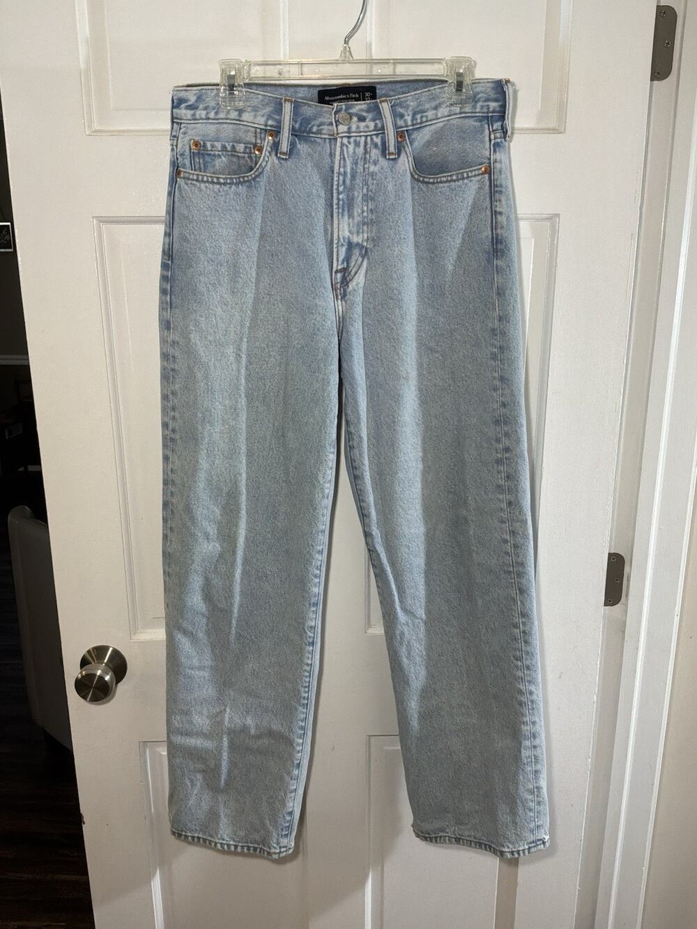 Abercrombie & Fitch Means 30X32 Denim Baggy Jeans Light Wash